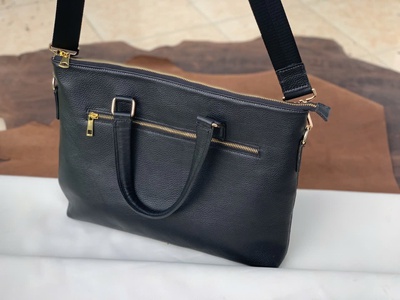 Xưởng đồ da sỉ cho shop   local brand 2