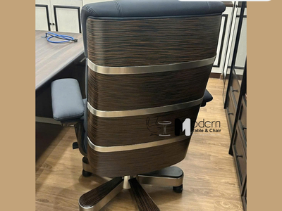 Ghế xoay giám đốc nệm dày ốp gỗ CD7123-P tại HCM 3