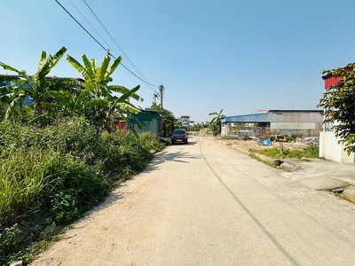 Lô đất tuyến 3 đường Máng nước, An Dương khu Bãi huyện - 140m2 - mt 7m - giá hơn 30 tr/m2 2