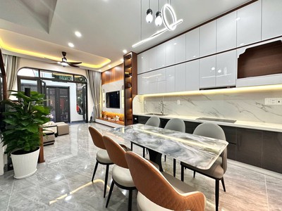 Siêu phẩm nhà 3 tầng đường hoà minh 15 - đối diện trường thcs lương thế vinh 0