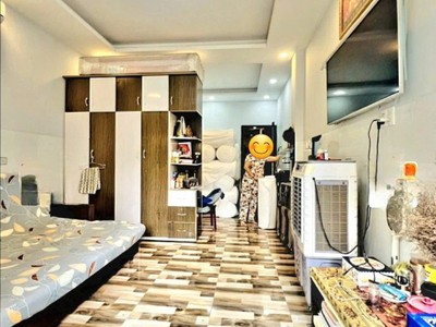 Bán nhà mặt tiền nguyễn bá tòng, ngay khu bàu cát, 4x18m, 4 tầng mới - 5pn, 10,9 tỷ. 1