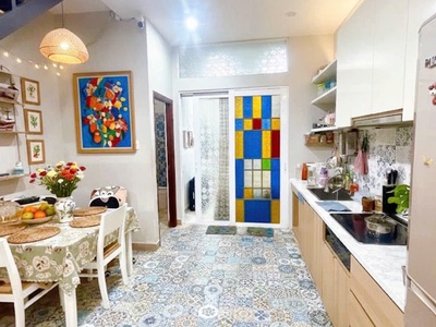 Nhà 2 tầng trần quang diệu - quận 3 sổ vuông 81 m2 8.3 tỷ 0