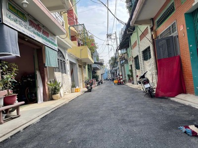 Bán nhà mặt tiền nguyễn bá tòng, ngay khu bàu cát, 4x18m, 4 tầng mới - 5pn, 10,9 tỷ. 4