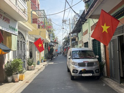 Bán nhà mặt tiền nguyễn bá tòng, ngay khu bàu cát, 4x18m, 4 tầng mới - 5pn, 10,9 tỷ. 0