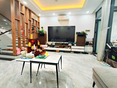 Bán nhà 5 tầng khu dân cư đại phúc - tầng hầm xe hơi, thang máy di chuyển - 5x22m chỉ nhỉnh 15 tỷ 2