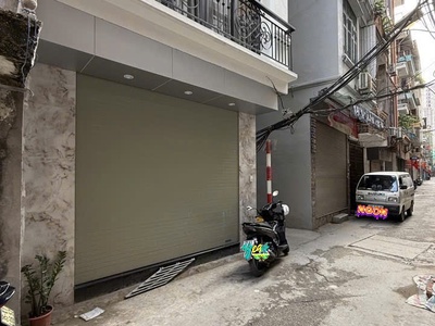   bán nhà ô tô thông mỹ đình   thang máy nhập   mua là khai thác ngay  chỉ 8,x tỷ. lh 0