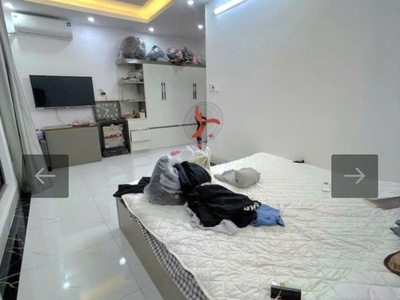 5 tầng   thang máy   mặt ngõ   ba bước ra phố   chỉ  8.7 tỷ 2