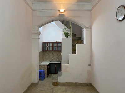 Cho thuê nhà nguyên căn ngõ 25 trần hữu tước 20m  x 3 tầng, 7 triệu 0