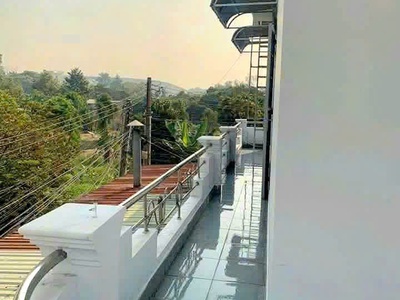 Bán nhà 2 tầng 104m dĩ an,shr đường xe hơi thông,gần ngã 3 ông xã 3