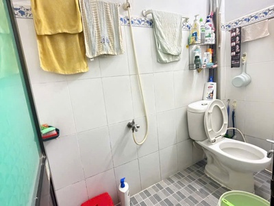 Nhà 2 tầng 2 mặt hẻm đường phạm thế hiển, p6q8. giá 2,78 tỷ tl 4