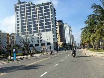 Mặt tiền trần quang khải 0