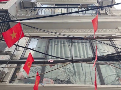 Bán tòa chung cư mini nguyễn khang 55m x6 tầng 16 phòng kk 17,7 tỷ-pccc chuẩn 3