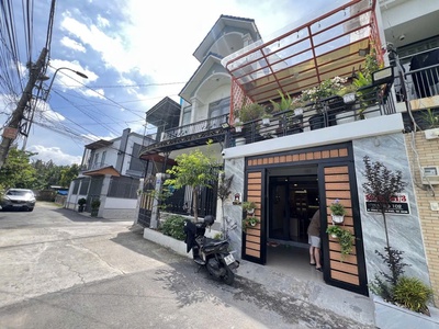 Nhà mới đón tết - 2 lầu - ô tô đậu cửa ngày đêm - lê văn việt - f tăng nhơn phú b - ngay vincom 0