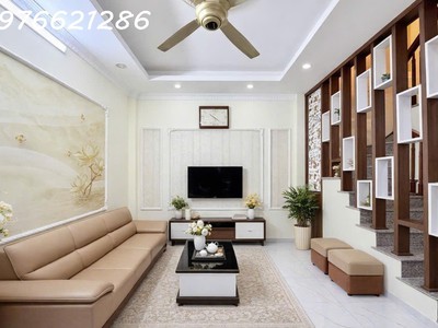 Siêu rẻ-bán nhà 5 tầng - 5,6 tỳ - đày đủ công năng - ngay gần chợ phúc lọi - long biên 0