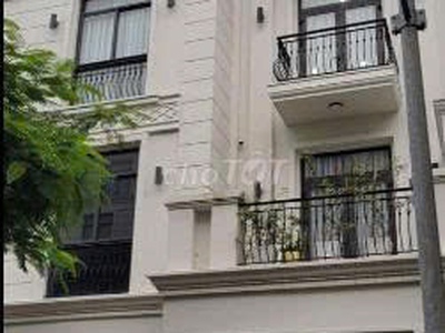 Bán nhà khu dân cư vinhomes grand park   quận 9 2