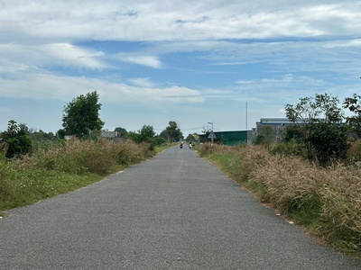 Bán 11.5m x 37m đất thổ cư đường võ văn tần, la gi giá chỉ 6.65 triệu/m  gần biển tam tân 4