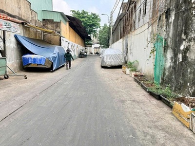 Bán nhà hẻm xe hơi 6m lạc long quân - gần hàn hải nguyên, 10x11m, 2 tầng, chỉ 9,4 tỷ. 1