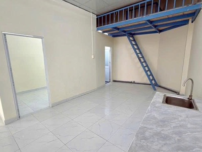 Bán nhà hẻm xe hơi 6m lạc long quân - gần hàn hải nguyên, 10x11m, 2 tầng, chỉ 9,4 tỷ. 2