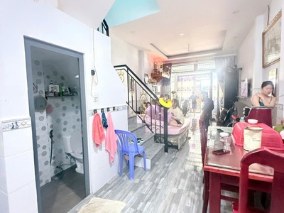 Nhà mới đón tết đ số 2 gần chợ phạm đăng giảng bhh hẻm xe hơi tới cửa 56m2 ,2 tầng-4 tỷ 2