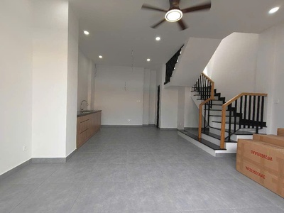 Nhà mới đón tết - 3 lầu - ô tô thông - tô ngọc vân - linh tây 1