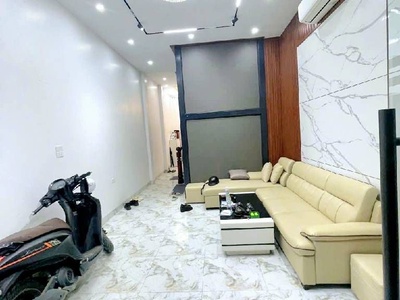 Bán nhà đào tấn 50m x6 tầng thang máy 17,2 tỷ full nội thất,mặt ngõ thông 1