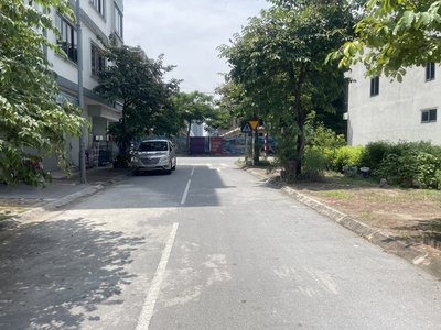 Chuyển đổi vào Vin ở, bán gấp giá tốt cho nhà đầu tư: 98m2 đất TĐC Trâu Quỳ, Gia Lâm 2