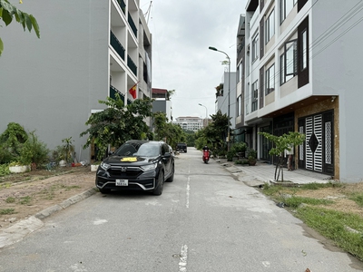 Chuyển đổi vào Vin ở, bán gấp giá tốt cho nhà đầu tư: 98m2 đất TĐC Trâu Quỳ, Gia Lâm 3