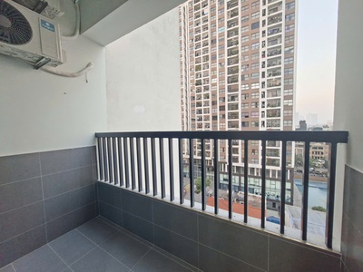 Bán chung cư Khương Đình, tầng đẹp, 3 ngủ 2WC, nội thất cao cấp, gần nhiều tuyến đường lớn. 4