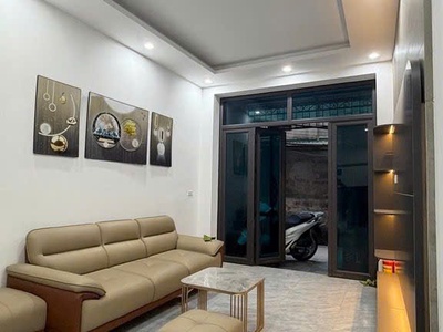 Bán nhà 4 tầng long lanh ngõ 243 tam trinh hoàng mai 3