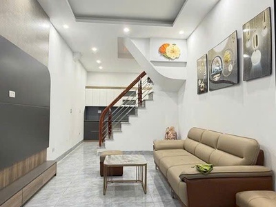 Bán nhà 4 tầng long lanh ngõ 243 tam trinh hoàng mai 4