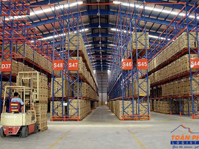 Khi doanh nghiệp lớn dần, kho bãi cũ không còn theo kịp 1