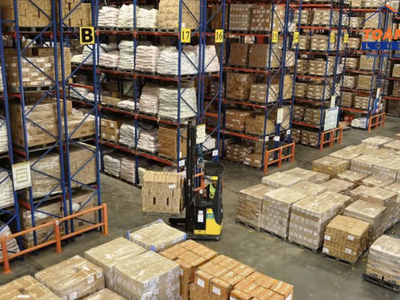 Khi doanh nghiệp lớn dần, kho bãi cũ không còn theo kịp 2