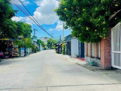 Lô đất trục chính Đông Phú - giáp ranh Hoà Vang - sẵn sổ - giá chỉ 1ty090 1