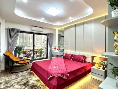 Nhà phố Ô Đồng Lầm 6 tầng thang máy xây mới đẹp full nội thất xịn ngõ thông về ở ngay hơn 12 tỷ 2