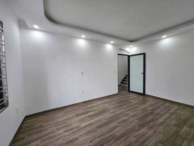 Bán nhà Phủ Thượng Đoạn xây mới khu vực đông dân cư nhất 5