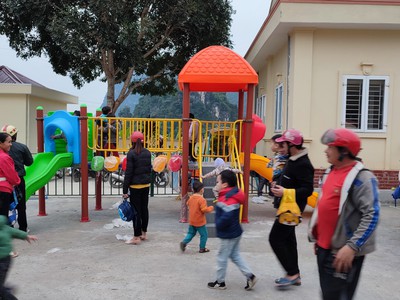 Ngựa bập bênh gỗ 6