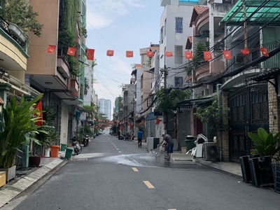 Bán nhà hxh 9m lũy bán bích, tân phú. 97m 4x20m nở hậu 5m x 3 tầng, 17 pn chỉ 13.8 tỷ 0