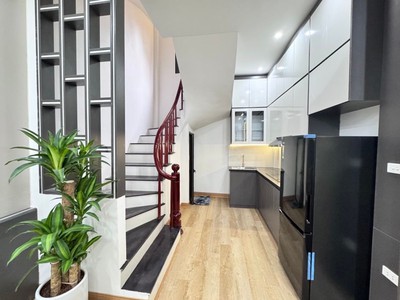 Bán nhà kim giang, hoàng mai, gần phố, full nội thất, 32m2, 8.6 tỷ ctl 1