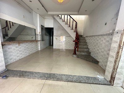 Mặt tiền nhánh kinh doanh đường hiệp thành 17 - ngay vườn ươm hiệp thành - thông tứ tung - 4x11m - 0