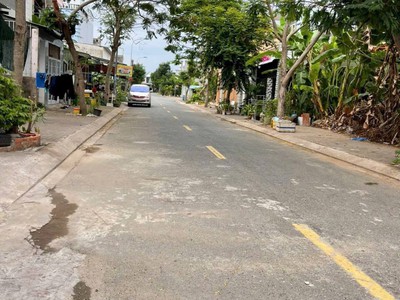 nhà phố mới 100 sài gòn village long hậu 4
