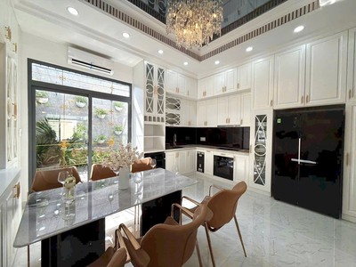 nhà phố kdc phú mỹ, quận 7 thang máy 5x18 4pn 2 bếp full nội thất 18,6 tỷ tl 2