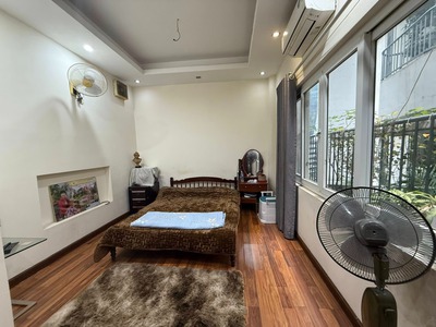 Cực hiếm ba đình phố văn cao 58m 5t mt 5,2m giá 15,9 tỷ ngõ rộng thoáng gần ô tô 2