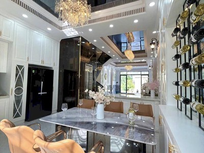 nhà phố kdc phú mỹ, quận 7 thang máy 5x18 4pn 2 bếp full nội thất 18,6 tỷ tl 1