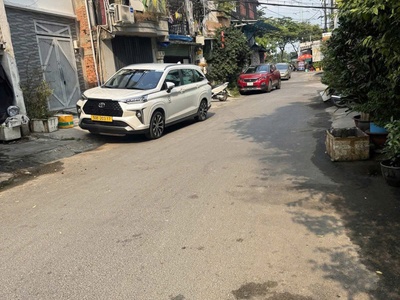 Hàng hiếm phước long b q9- 5,1 tỷ--hxh thông-4m x 14m-gần chợ-sổ riêng-an ninh 0