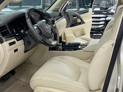 Bán Lexus LX570 sản xuất 2016 màu vàng cát. 8