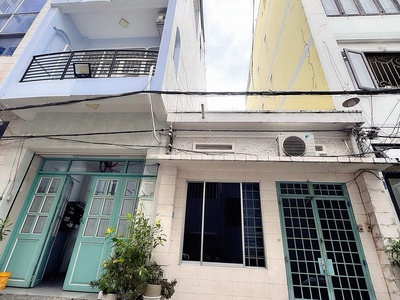 Chính chủ 1 đời sổ - bán nhà 2 tầng xe hơi ngủ trong nhà đ.đinh công tráng, quận 1 - ngang đẹp 0