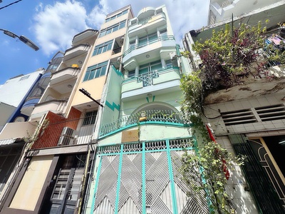 Chính chủ bán nhà 2 tầng mặt tiền kd đường huyền quang, quận 1 - ngang 4m 16m - chào chỉ 15,5t - 0