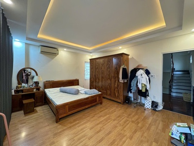 Siêu phẩm nhà 4 tầng ô tô đỗ cửa ngày đêm .toạ lạc ngay mặt chính 97 đoàn kết, đằng hải 3