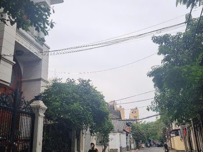 Biệt thự 2mt, 389m2, 3 tầng, 4pn, sổ đỏ, giá 42 tỷ tl, bình quới, phường 27, bình thạnh. 0