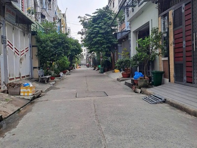 Bán nhà mới hẻm 7m phan huy ích - gần emart, 4,5x17m, 4 tầng mới - 4pn, chỉ 9,65 tỷ. 2